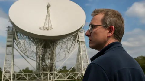 ラジオ望遠鏡を宇宙監視装置に転用、隠れた軌道上リスクの観測強化