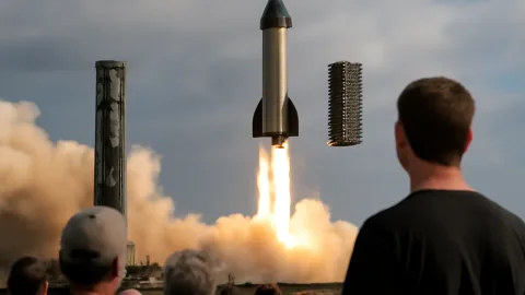 スペースXのスターシップ、最先端スターリンクと共に新たな試験飛行