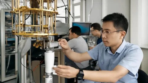 温度で変わる物質の性質、中国の研究チームが新しいコントロール方法を発見